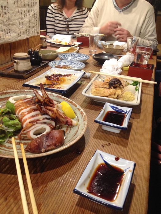 Jantar em um Izakaya.